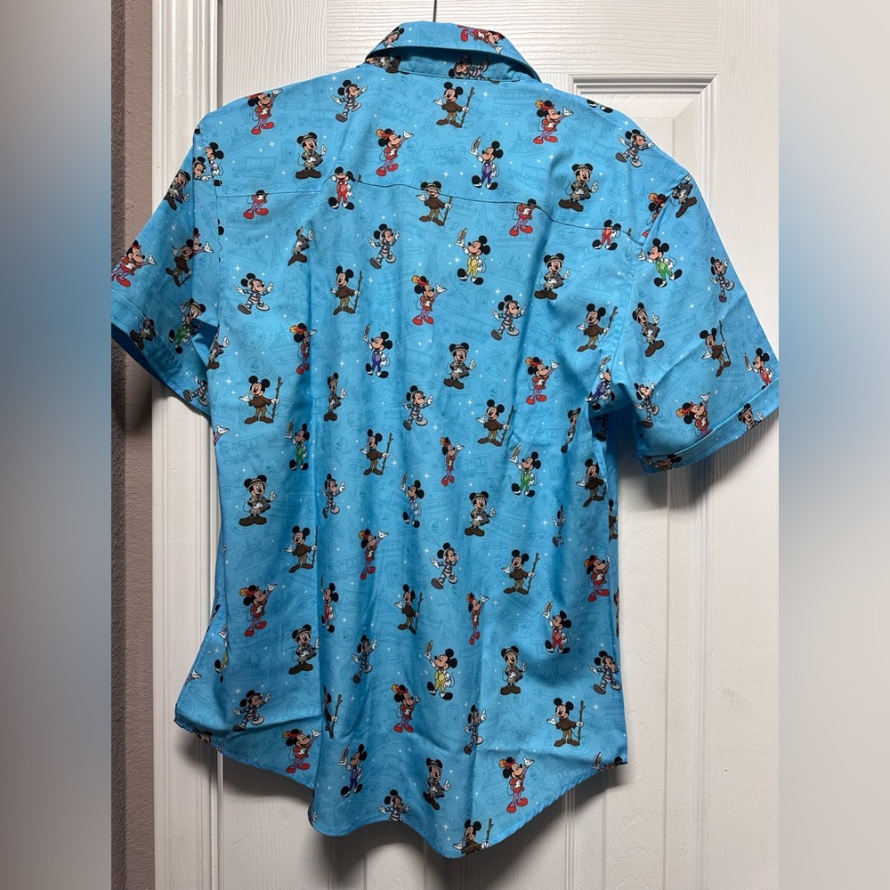 Disney Parks RSVLTS Magic Kingdom Mickey Mouse Shirt Men’s medium - Picture 4 of 4